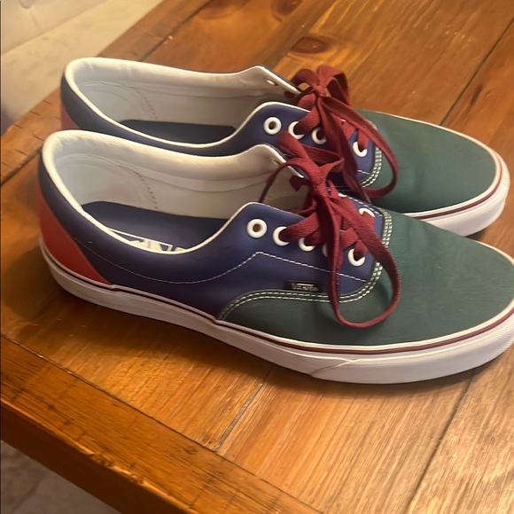 Vans Colorful Low-Top Sneakers with Red Laces - Picture 7 of 7